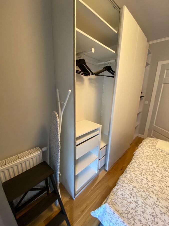 Komfortowy Apartament Z Parkingiem Wroclaw Bagian luar foto