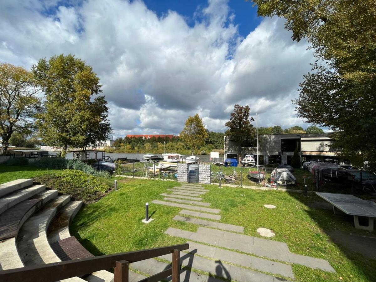 Komfortowy Apartament Z Parkingiem Wroclaw Bagian luar foto