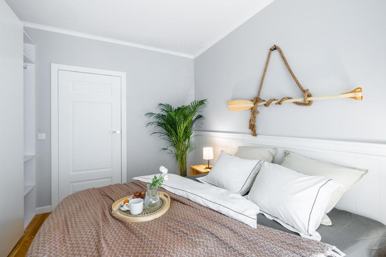 Komfortowy Apartament Z Parkingiem Wroclaw Bagian luar foto
