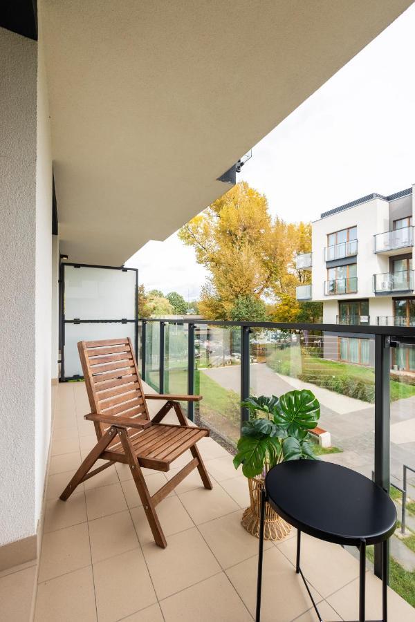 Komfortowy Apartament Z Parkingiem Wroclaw Bagian luar foto