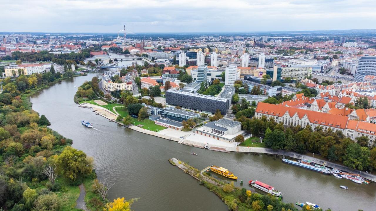 Komfortowy Apartament Z Parkingiem Wroclaw Bagian luar foto